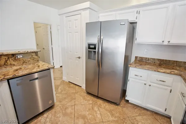 $2,395 | 10326 Queens Church Avenue, Las Vegas, NV 89135