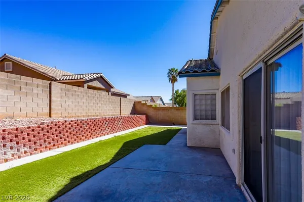 $2,395 | 10326 Queens Church Avenue, Las Vegas, NV 89135