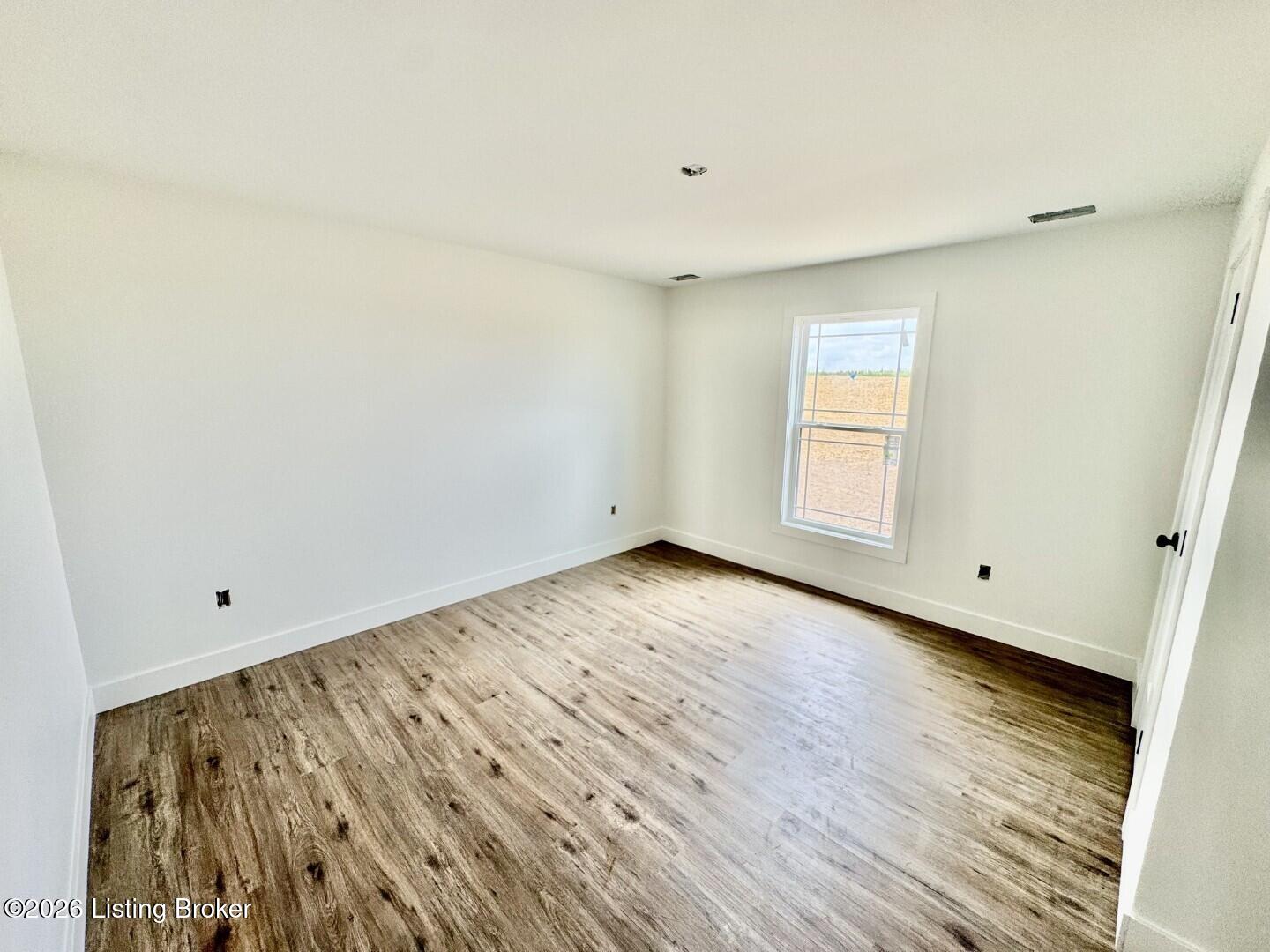 76 Mattingly Lane Springfield, KY 40069 - Photo 10 of 14 011_Bedroom