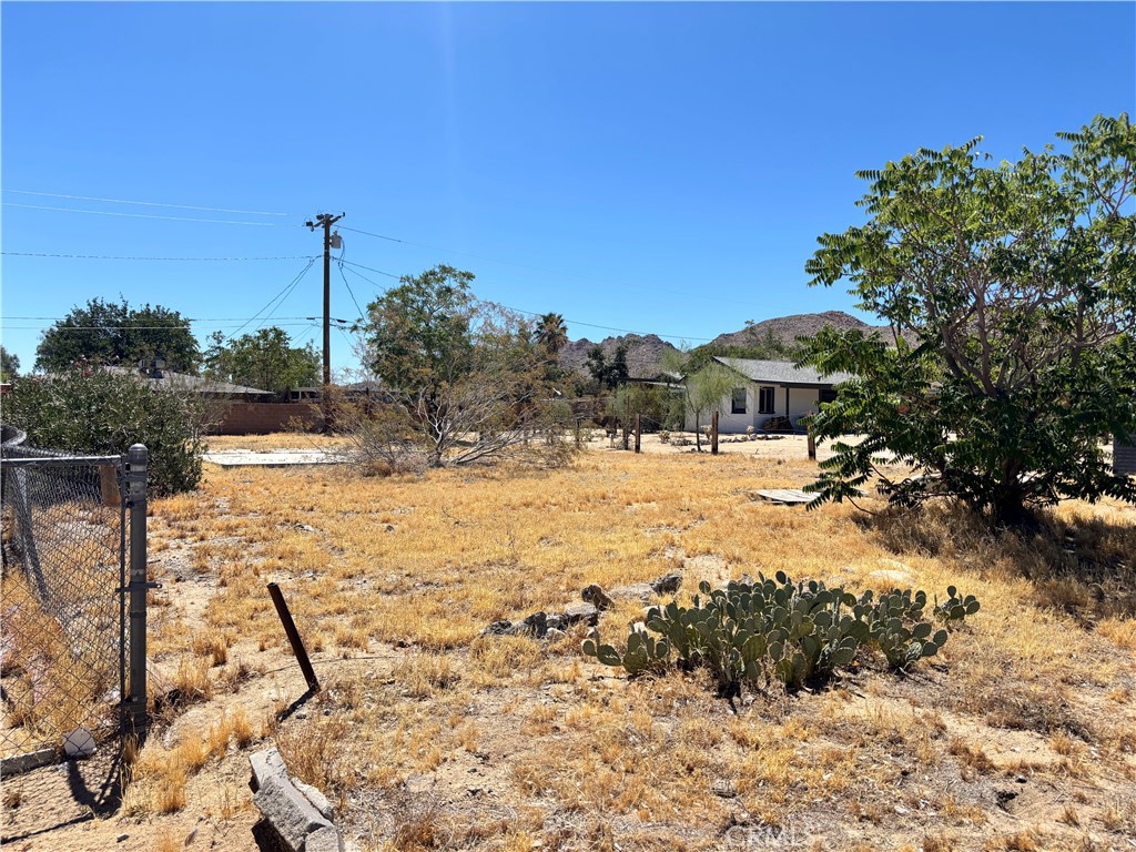 62027 Valley View Circle Joshua Tree, CA 92252 - Photo 4 of 20
