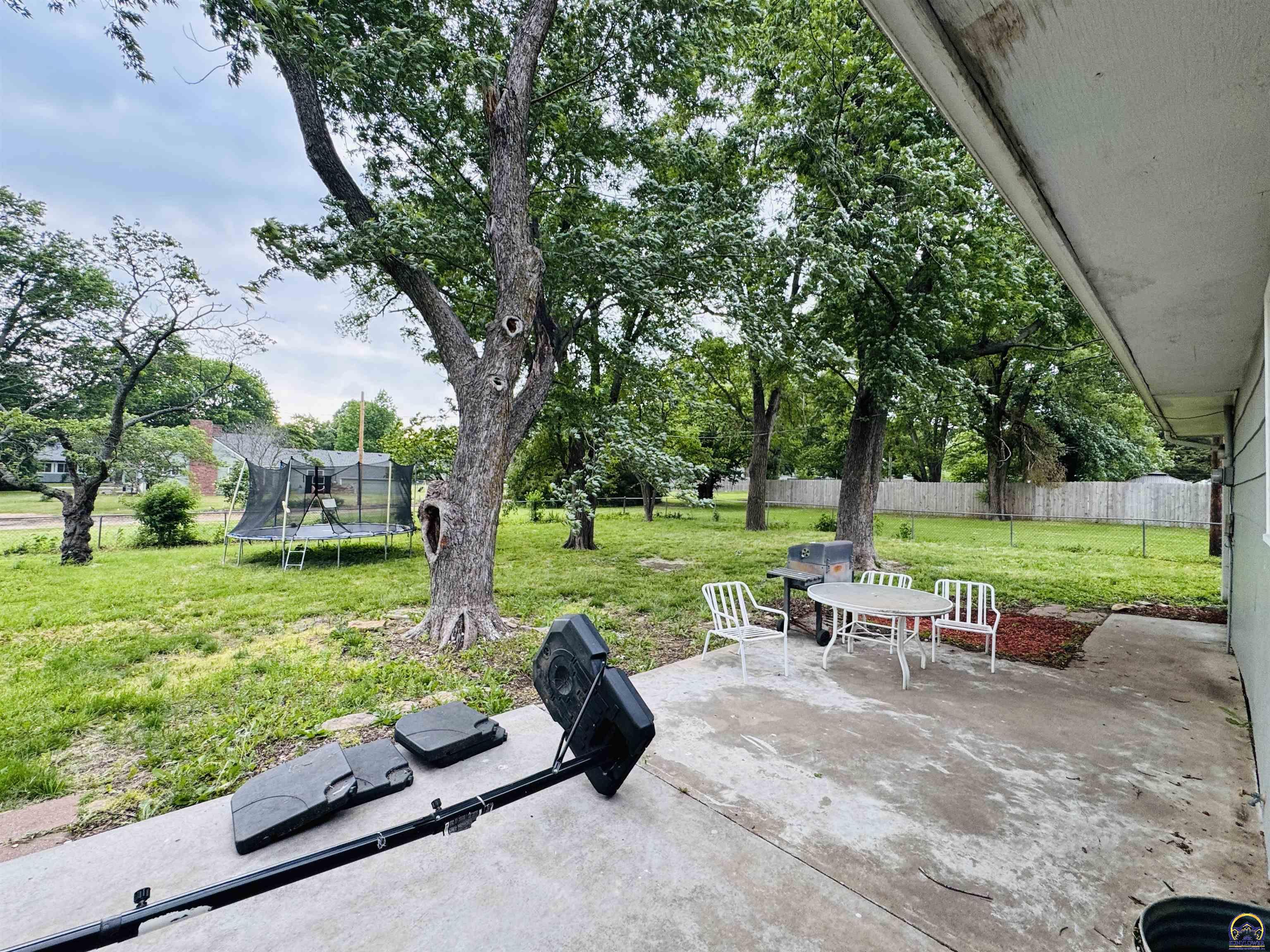 104 Monroe Street Pomona, KS 66076 - Photo 39 of 47