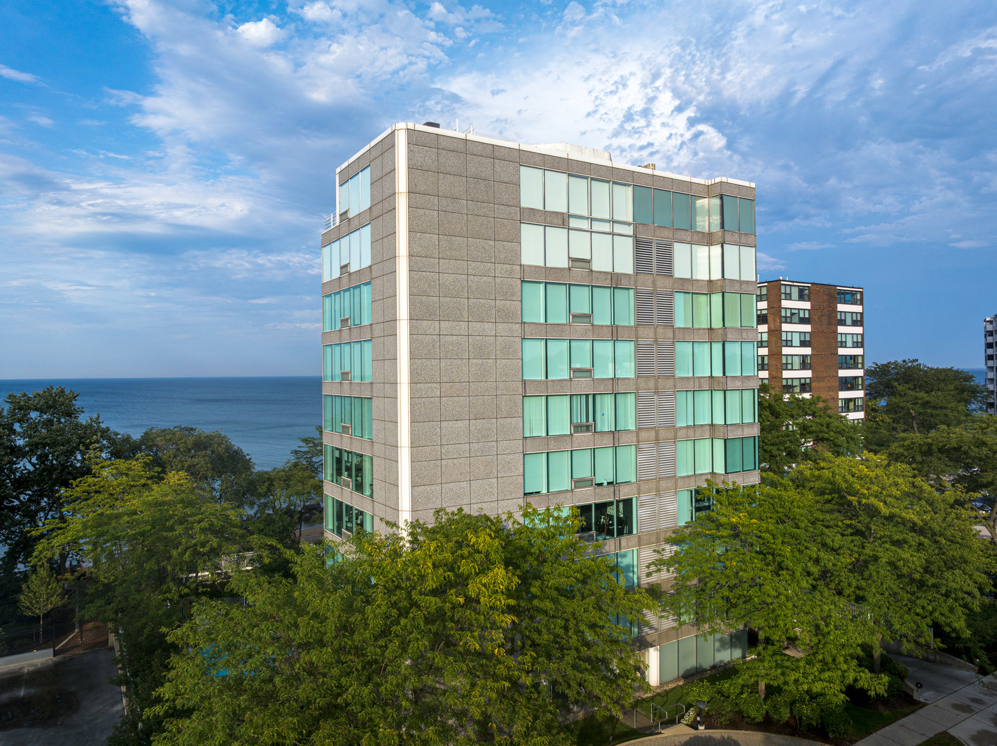 1618 Sheridan Road, Unit PH Wilmette, IL 60091 - Photo 38 of 45 Gallery Image 38