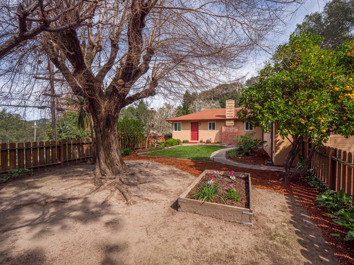 10 Old Coach Road Scotts Valley, CA 95066 - Photo 5 of 41 Gallery Image 5