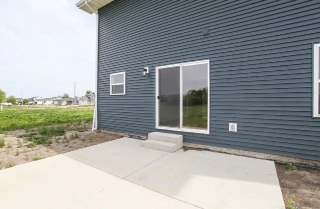 $425,000 | 416 Bobwhite Way, Normal, IL 61761