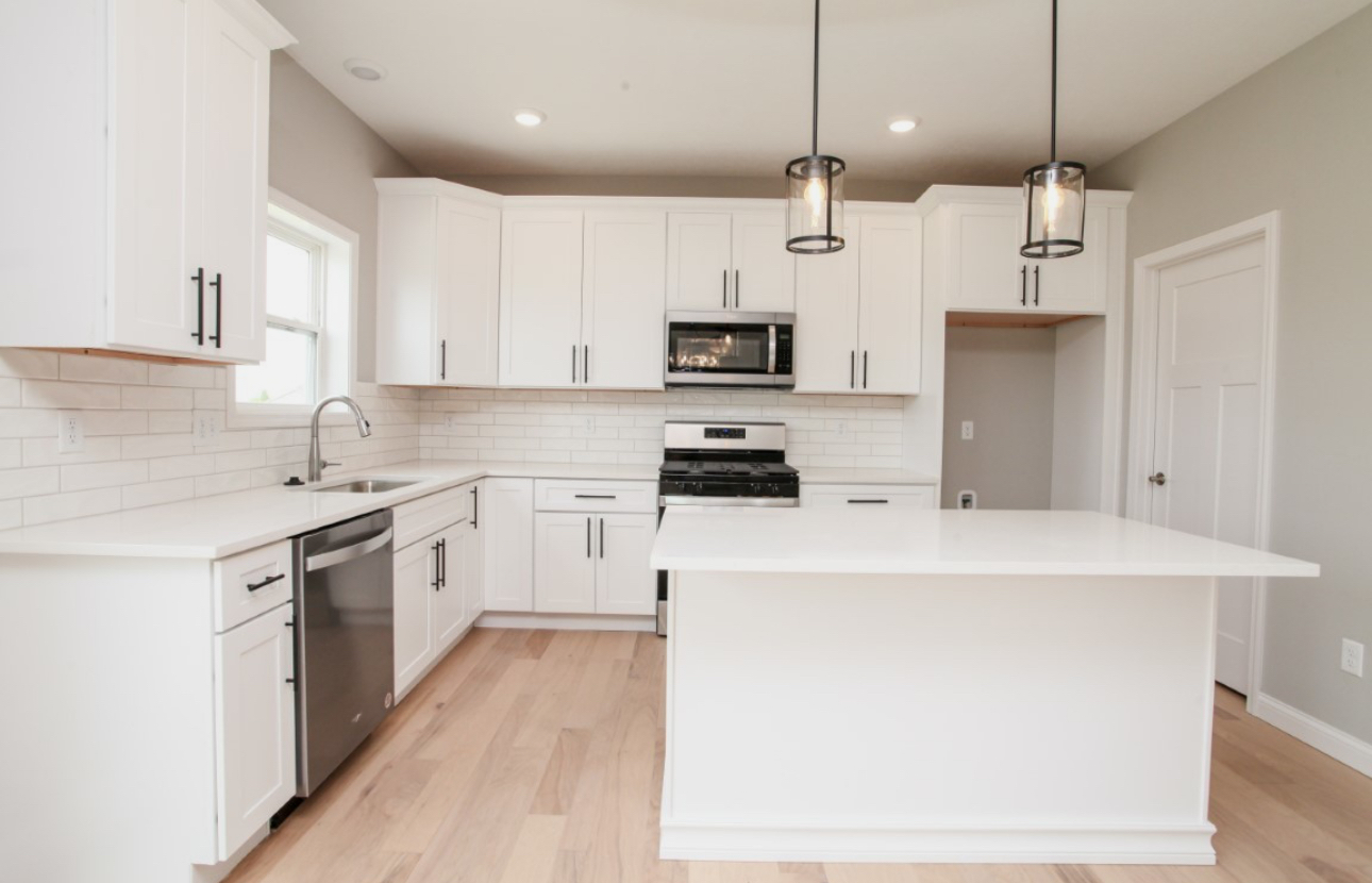 416 Bobwhite Way Normal, IL 61761 - Photo 4 of 29