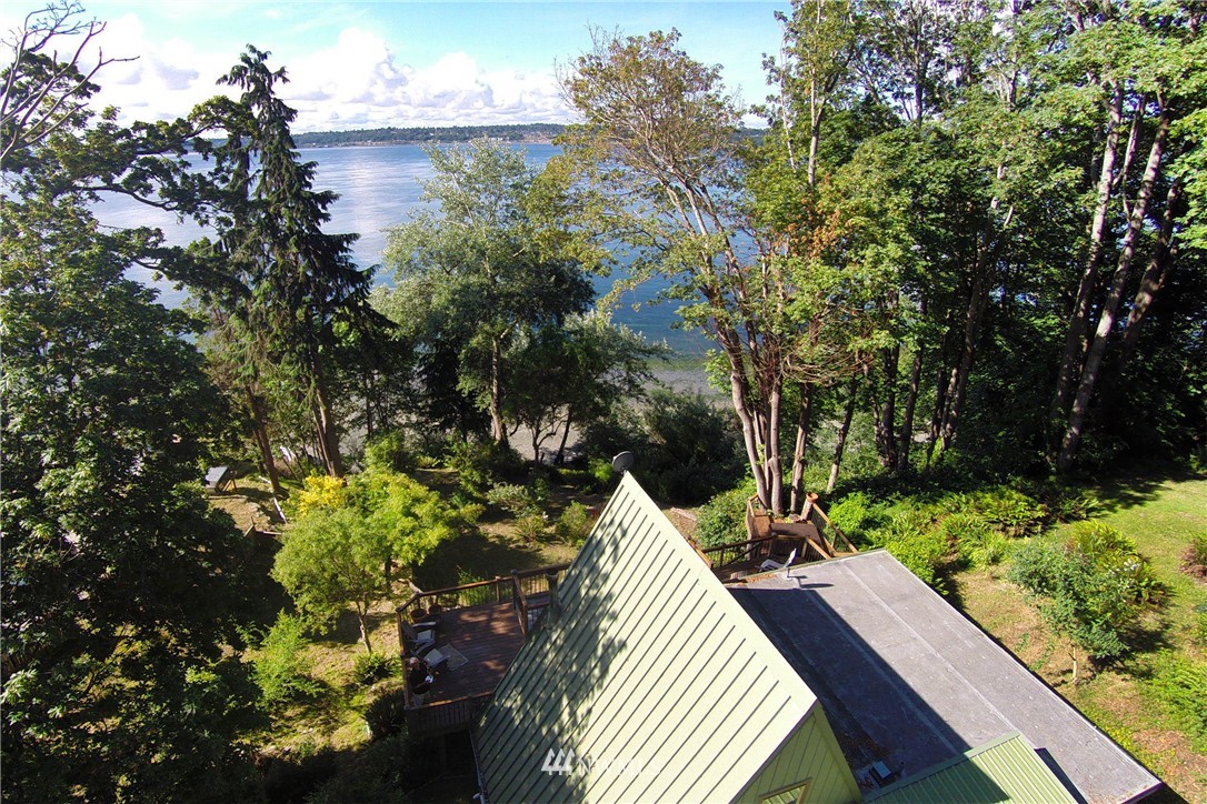 12821 Southwest Bachelor Road Vashon, WA 98070 - Photo 24 of 24 Gallery Image 24