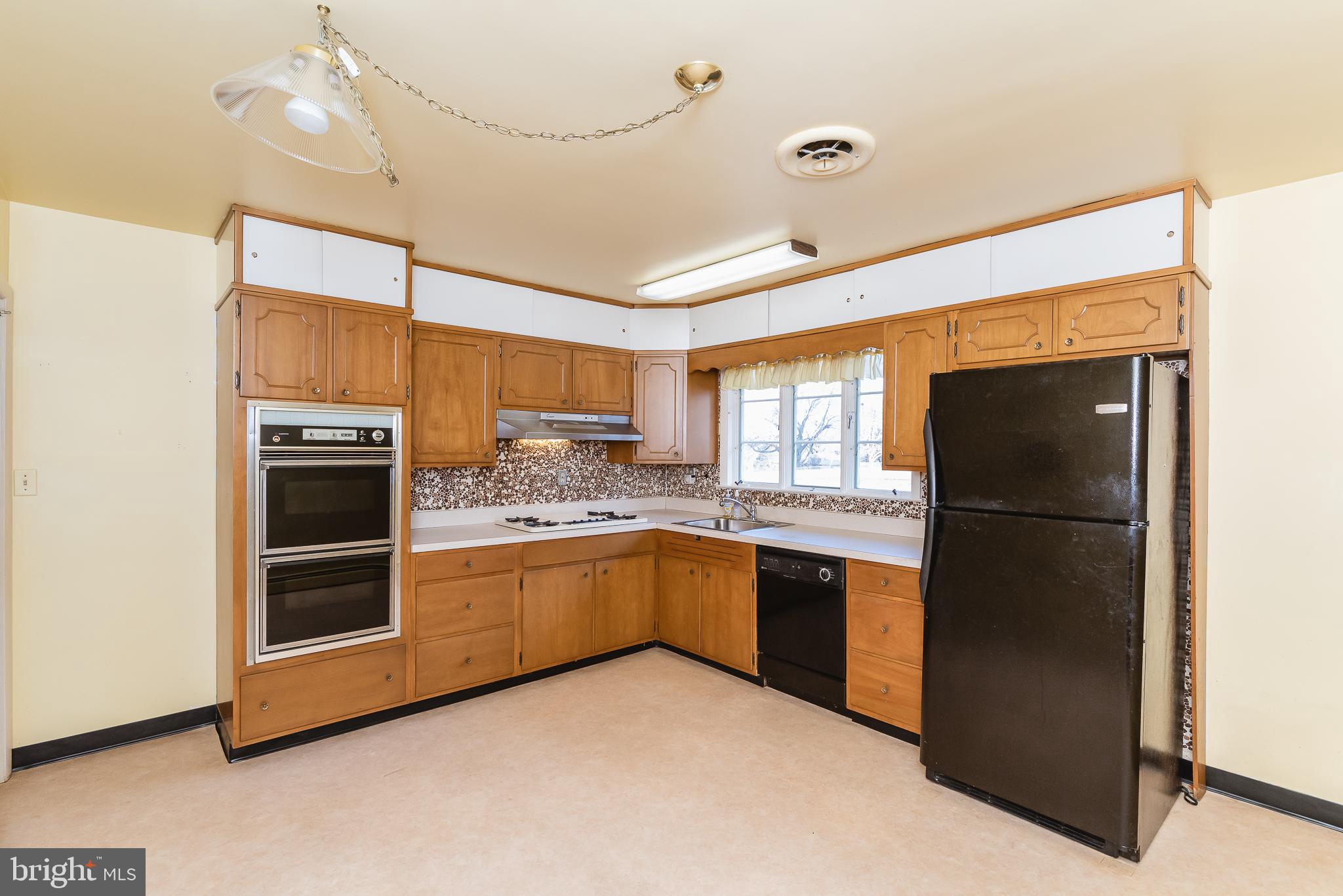 4819 Carroll Manor Road Baldwin, MD 21013 - Photo 15 of 35 Kitchen