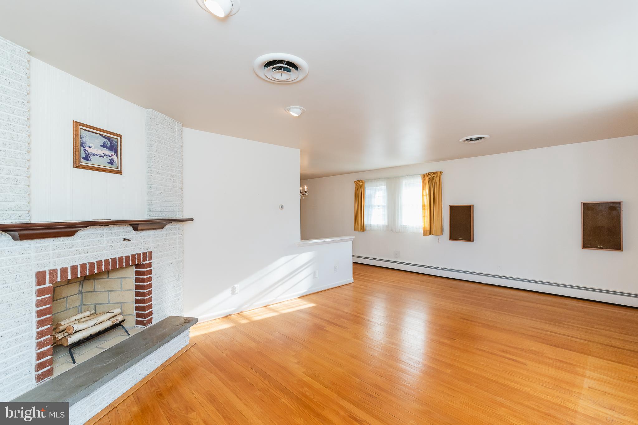 4819 Carroll Manor Road Baldwin, MD 21013 - Photo 8 of 35 Living Room w/Wood Burning FP