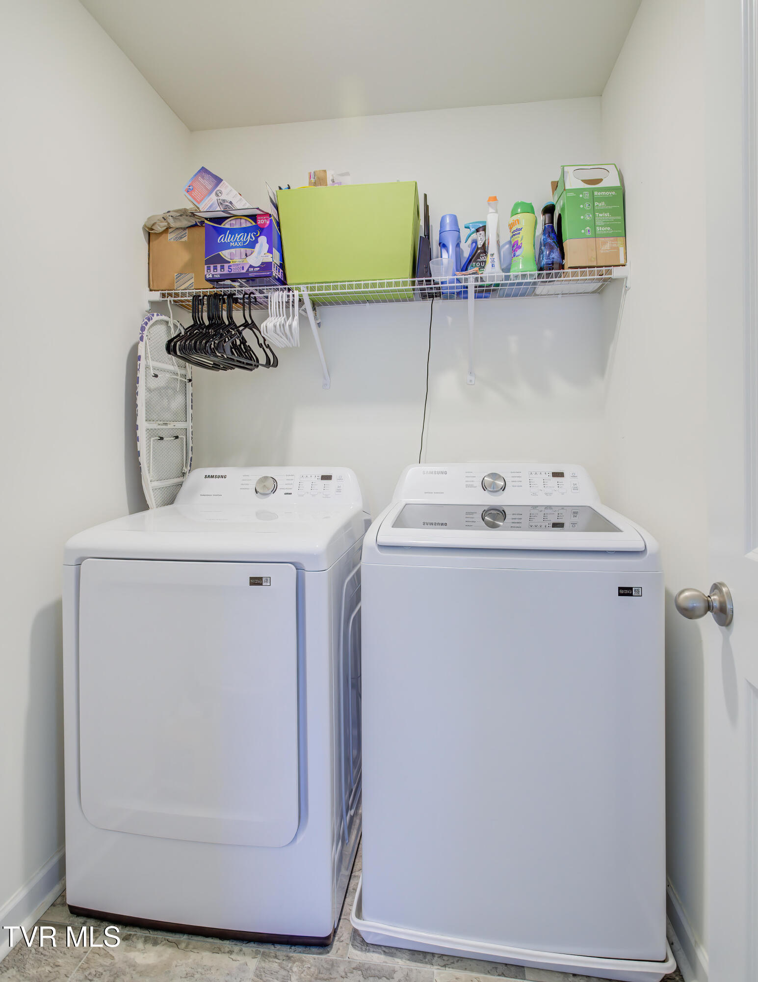 2564 Bridgeforth Crossing Kingsport, TN 37664 - Photo 15 of 28 2564 Bridgeforth Crossing (23)