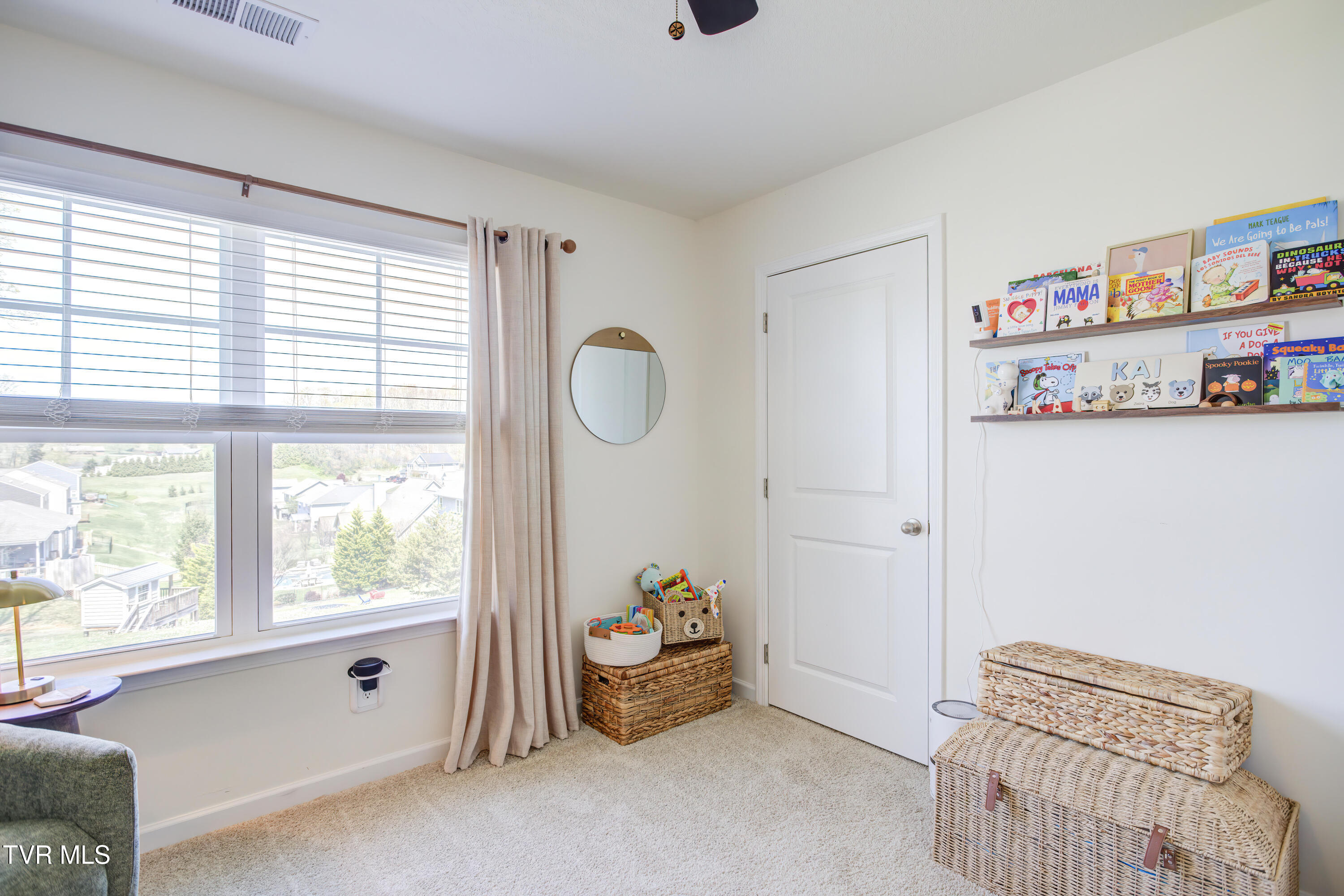 2564 Bridgeforth Crossing Kingsport, TN 37664 - Photo 17 of 28 2564 Bridgeforth Crossing (25)