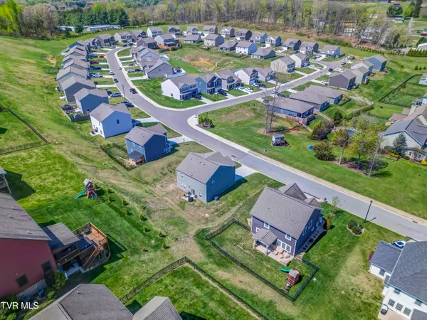 $388,000 | 2564 Bridgeforth Crossing, Kingsport, TN 37664