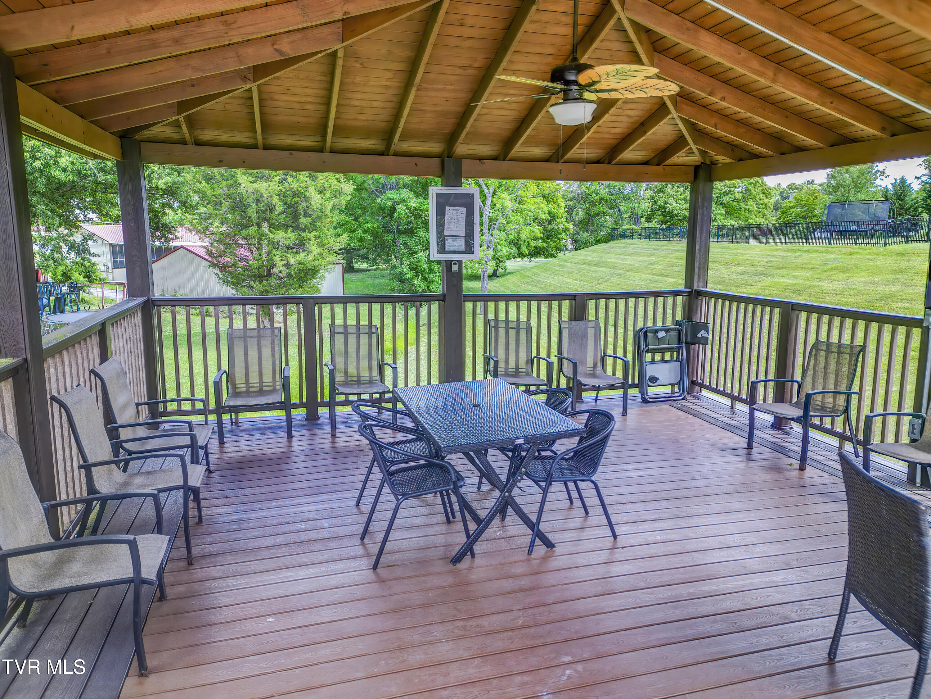 2564 Bridgeforth Crossing Kingsport, TN 37664 - Photo 32 of 33 2564 Bridgeforth Crossings 2 (5)