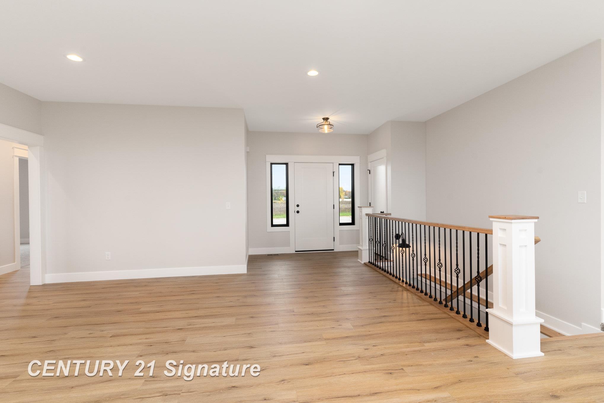 2259 Holly Ridge Lane Standish, MI 48658 - Photo 15 of 43 Gallery Image 15
