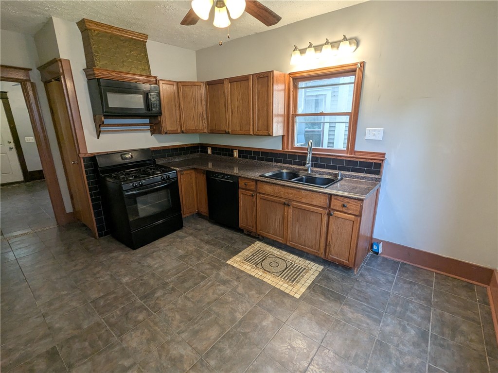 918 South Goodman Street Rochester, NY 14620 - Photo 10 of 25