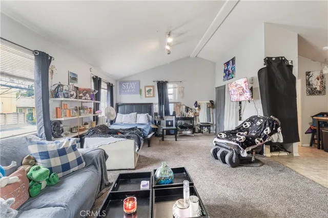 $1,800,000 | 111 Ximeno Avenue, Long Beach, CA 90803