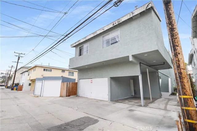 $1,800,000 | 111 Ximeno Avenue, Long Beach, CA 90803