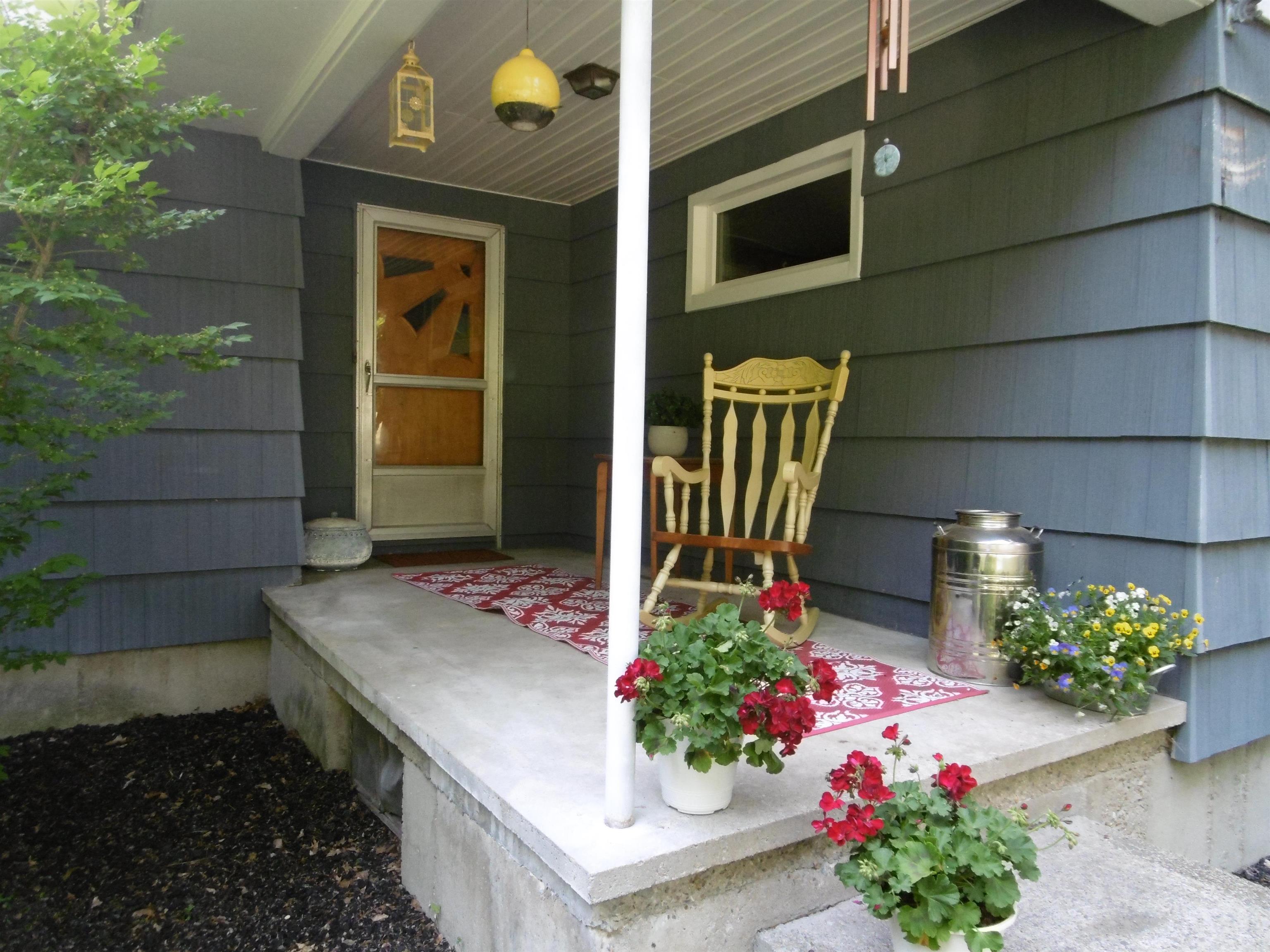 331 Dearborn Road Auburn, NH 03032 - Photo 3 of 24 Gallery Image 3