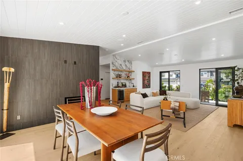 $5,285,000 | 2501 Via Marina, Newport Beach, CA 92660