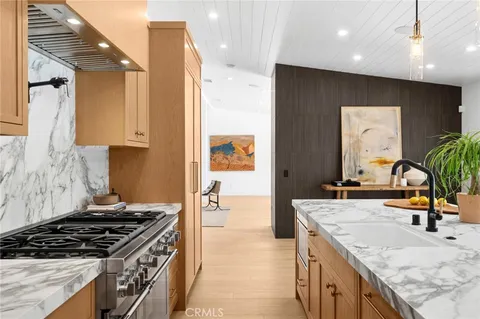 $5,285,000 | 2501 Via Marina, Newport Beach, CA 92660
