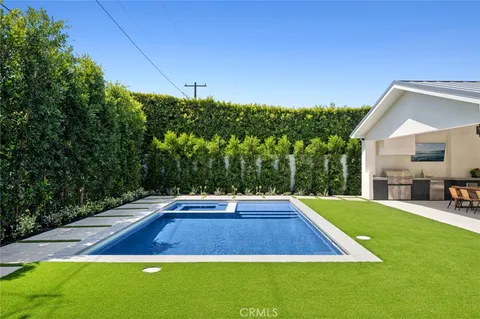 $5,285,000 | 2501 Via Marina, Newport Beach, CA 92660