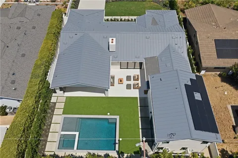 $5,285,000 | 2501 Via Marina, Newport Beach, CA 92660