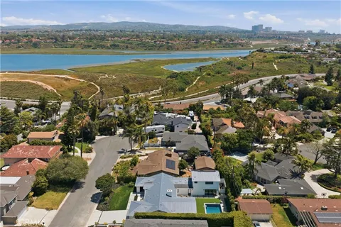 $5,285,000 | 2501 Via Marina, Newport Beach, CA 92660
