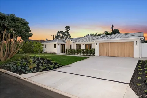 $5,285,000 | 2501 Via Marina, Newport Beach, CA 92660
