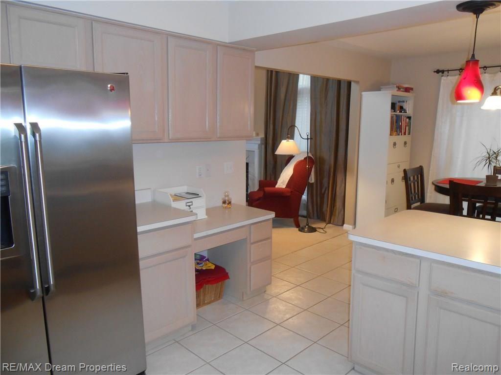 3684 Riverside Drive Canton, MI 48188 - Photo 9 of 33 DSCN3108.JPG