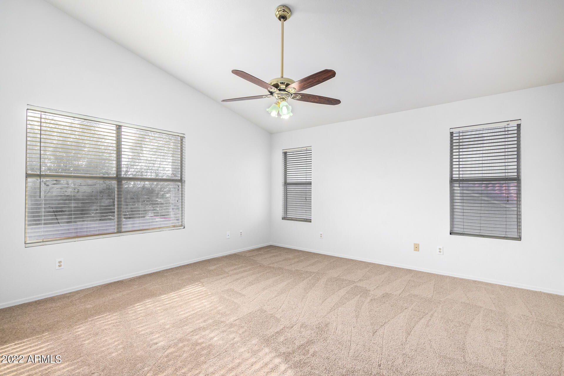 7525 West Calavar Road Peoria, AZ 85381 - Photo 19 of 43 21 - Calavar