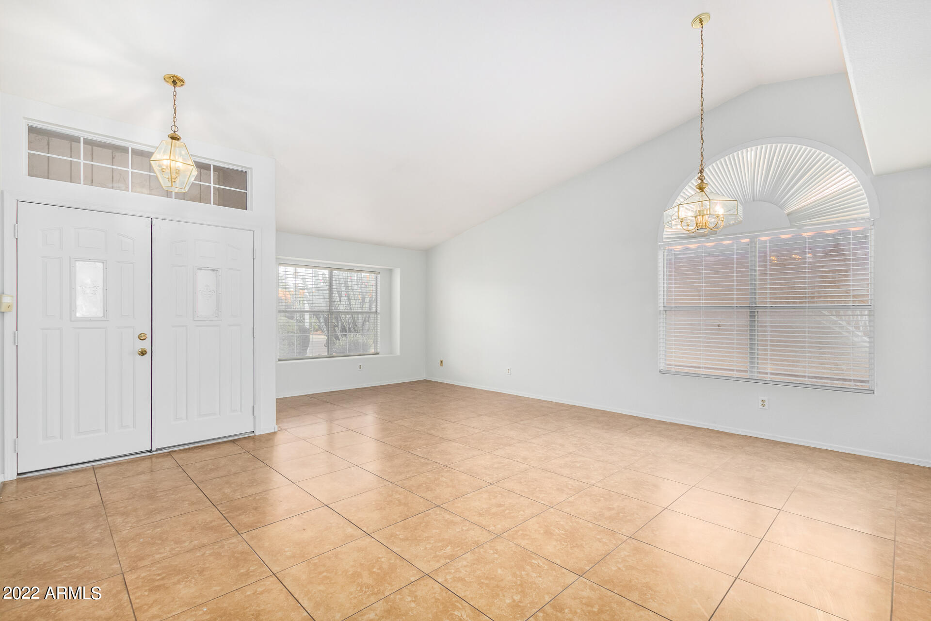 7525 West Calavar Road Peoria, AZ 85381 - Photo 7 of 43 8 - Calavar