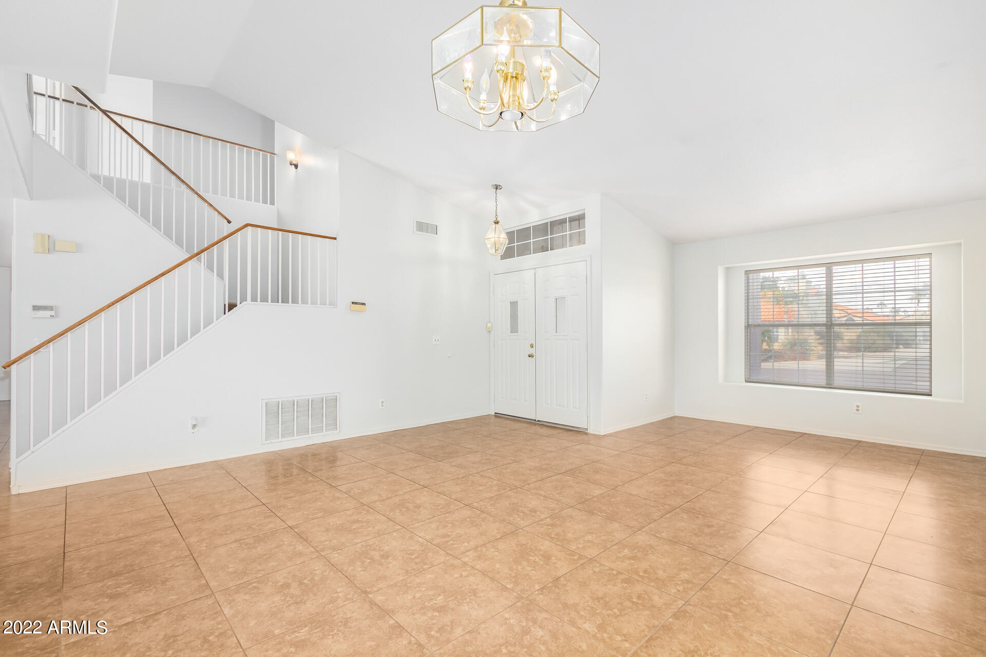 7525 West Calavar Road Peoria, AZ 85381 - Photo 8 of 43 9 - Calavar