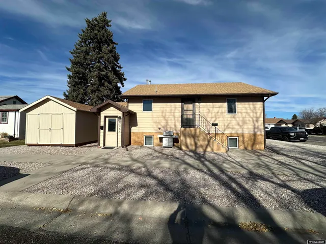 $175,000 | 336 East 19th Avenue, Torrington, WY 82240