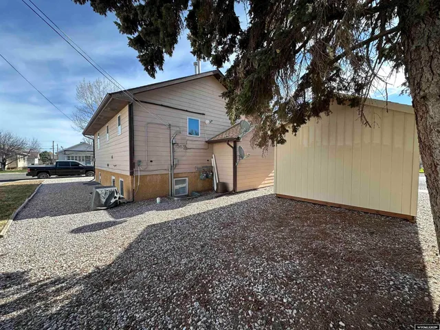$175,000 | 336 East 19th Avenue, Torrington, WY 82240