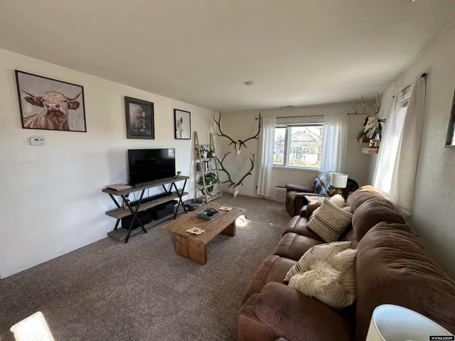$175,000 | 336 East 19th Avenue, Torrington, WY 82240