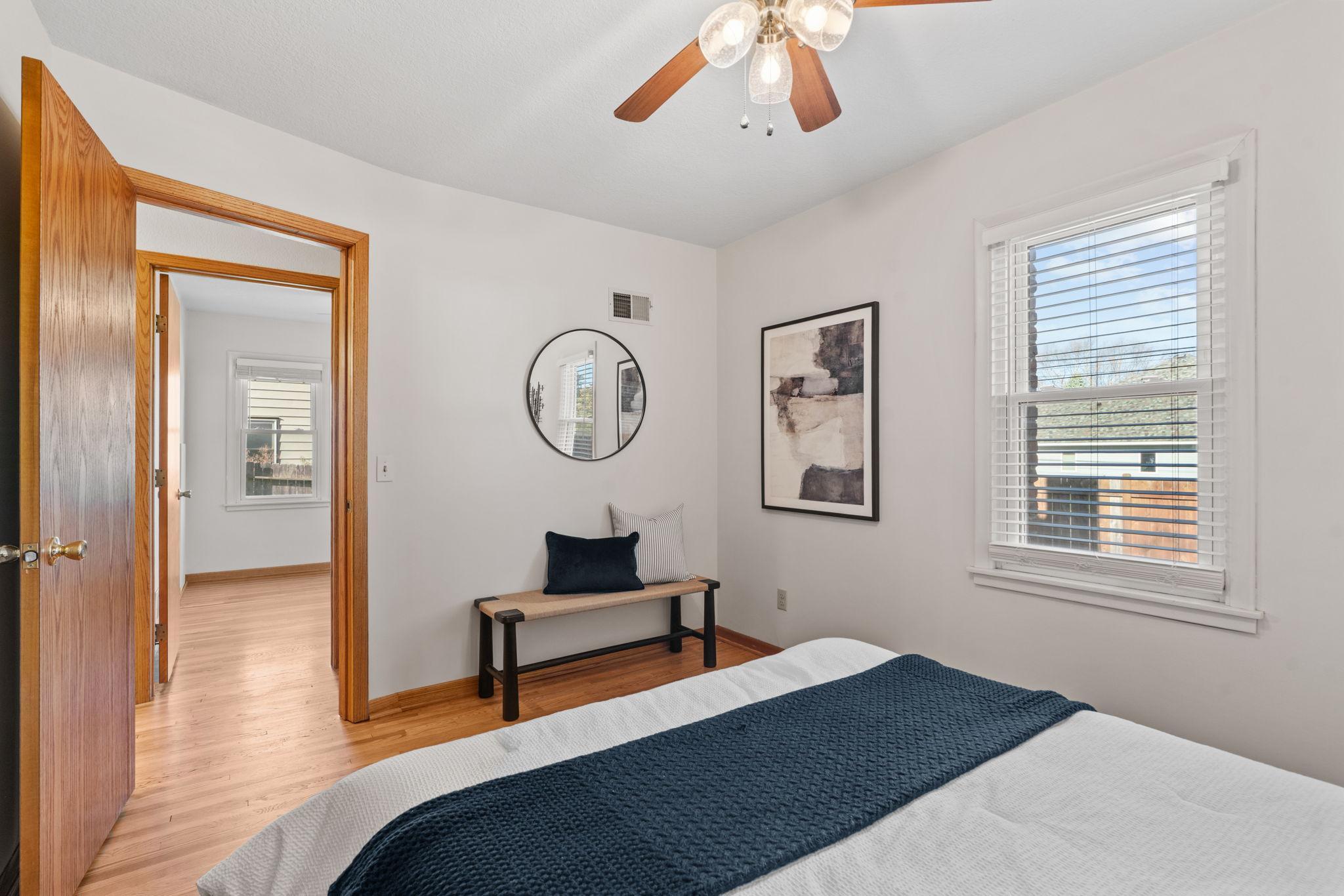 4655 Zane Avenue North Crystal, MN 55422 - Photo 20 of 39