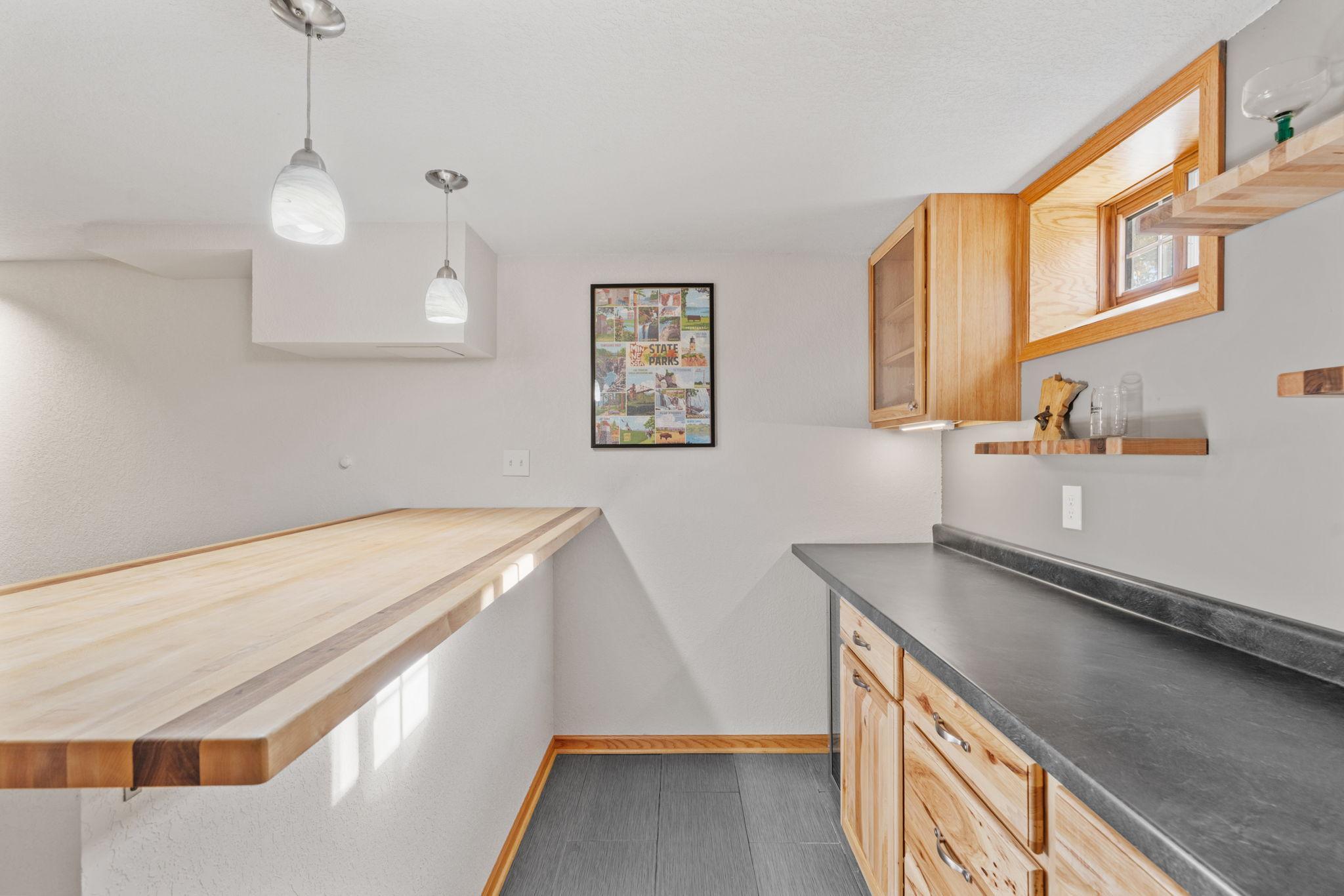 4655 Zane Avenue North Crystal, MN 55422 - Photo 38 of 39