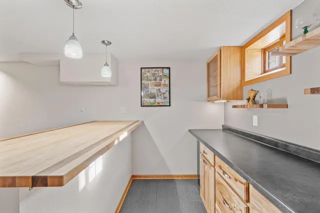 $319,900 | 4655 Zane Avenue North, Crystal, MN 55422