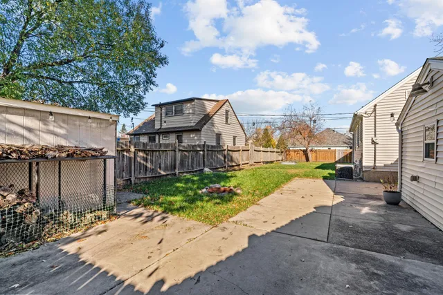 $319,900 | 4655 Zane Avenue North, Crystal, MN 55422