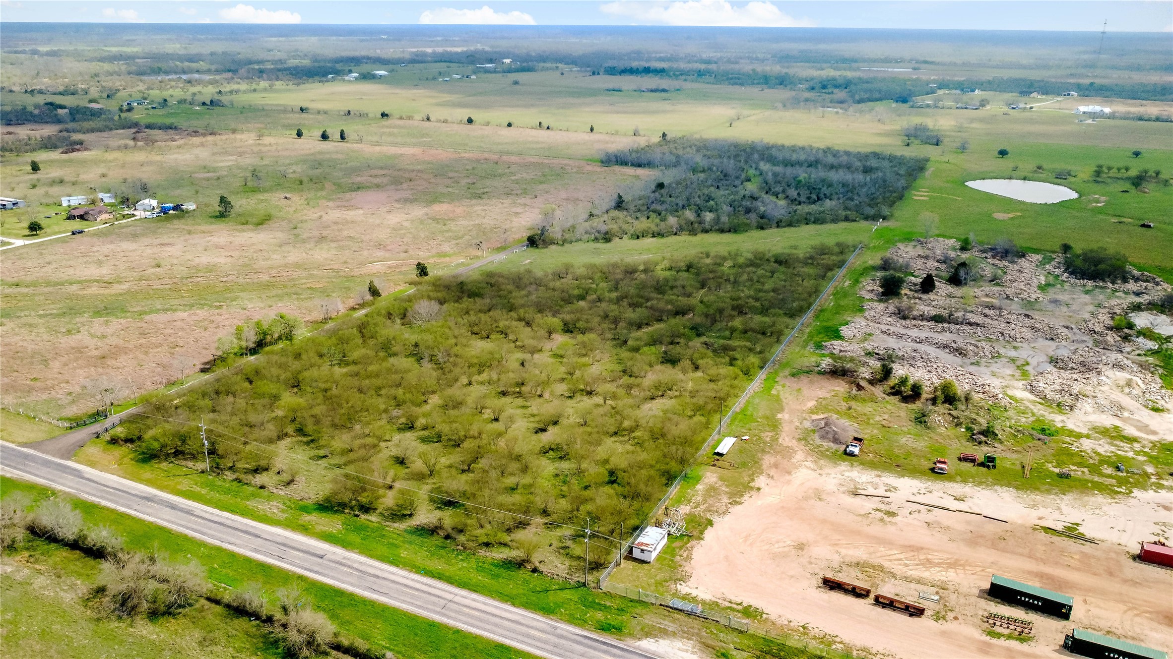 1226 South Farm To Market 331 Road Sealy, TX 77474 - Photo 5 of 12