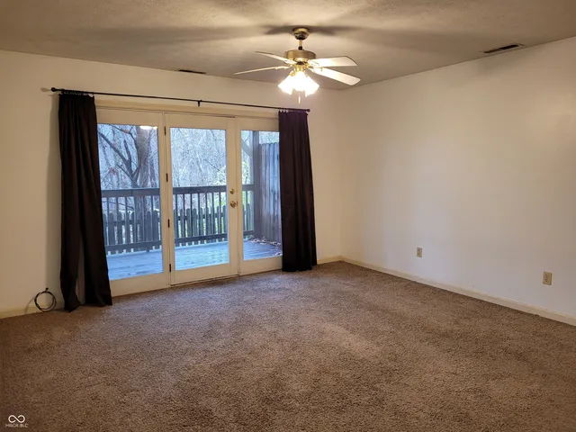 $950 | 250 Locust Lane, Unit 1A, Nashville, IN 47448