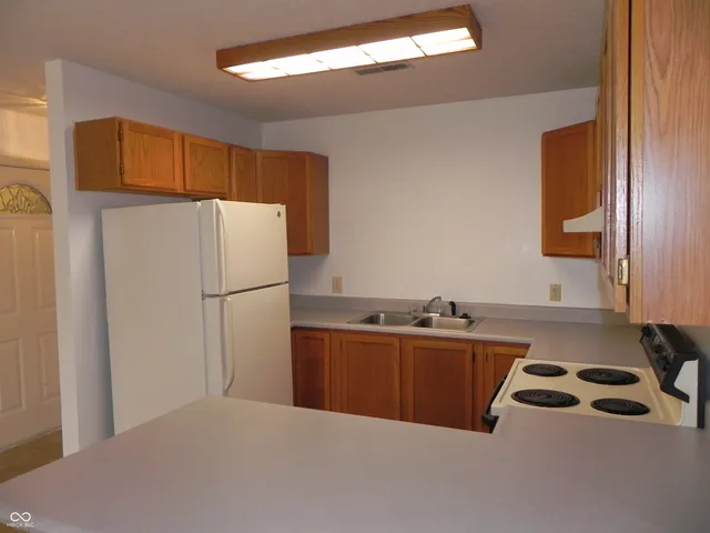 $950 | 250 Locust Lane, Unit 1A, Nashville, IN 47448