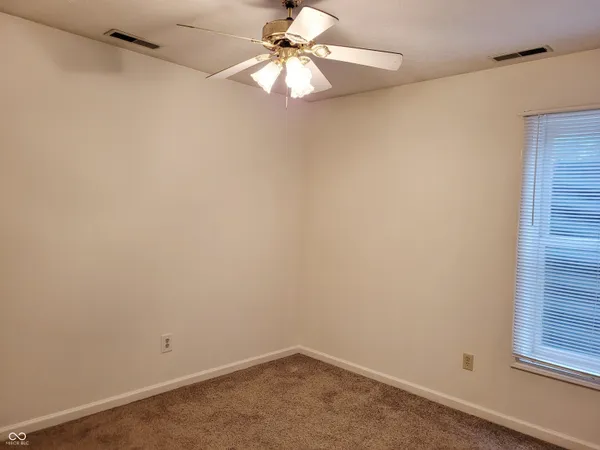 $950 | 250 Locust Lane, Unit 1A, Nashville, IN 47448
