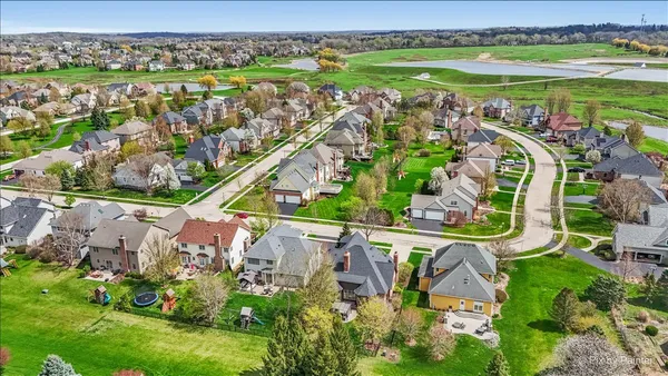 $775,000 | 3-n438 Vachel Lindsay Street, St. Charles, IL 60175