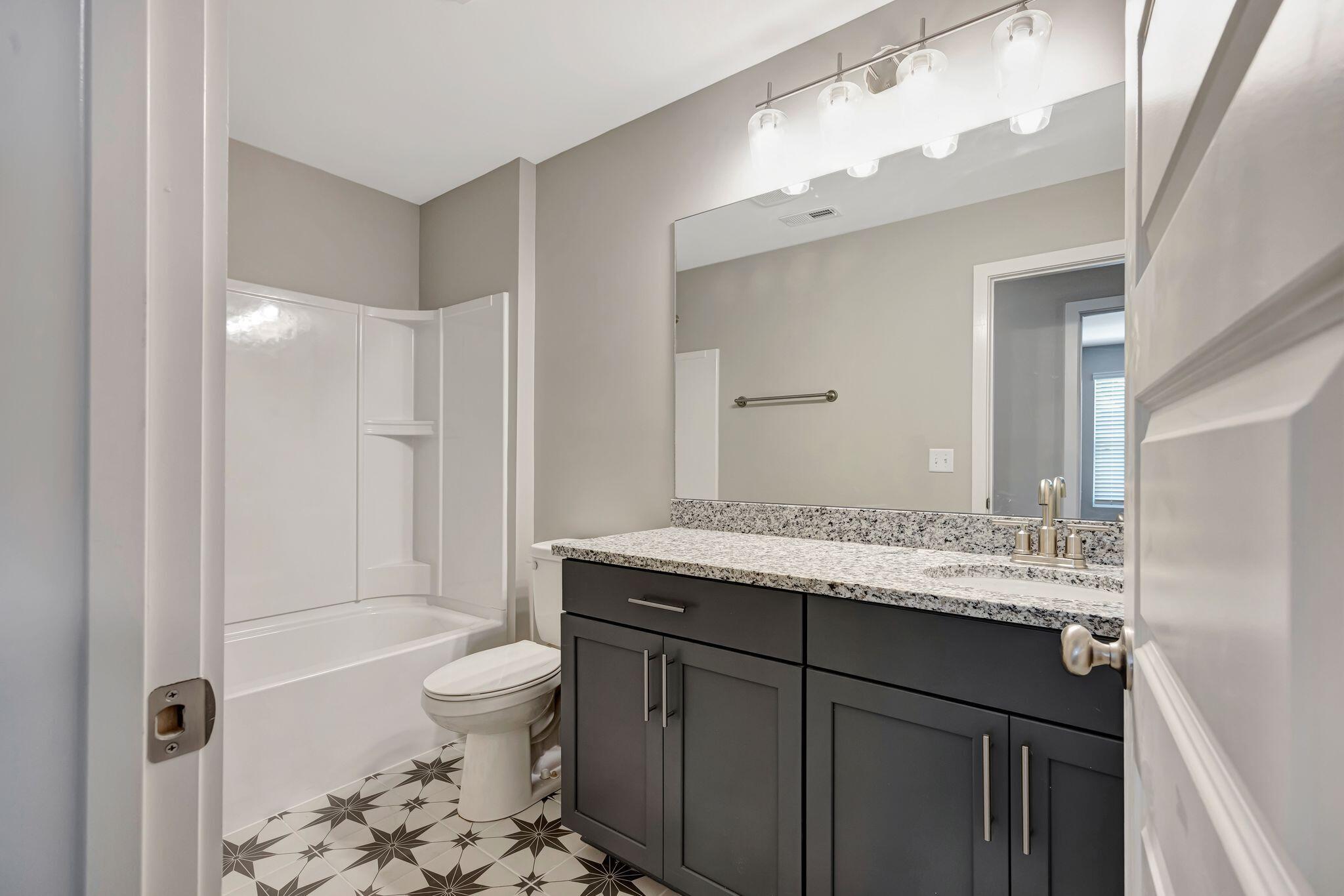 1616 Cotton Way Chattanooga, TN 37404 - Photo 23 of 43 Example Interior 15