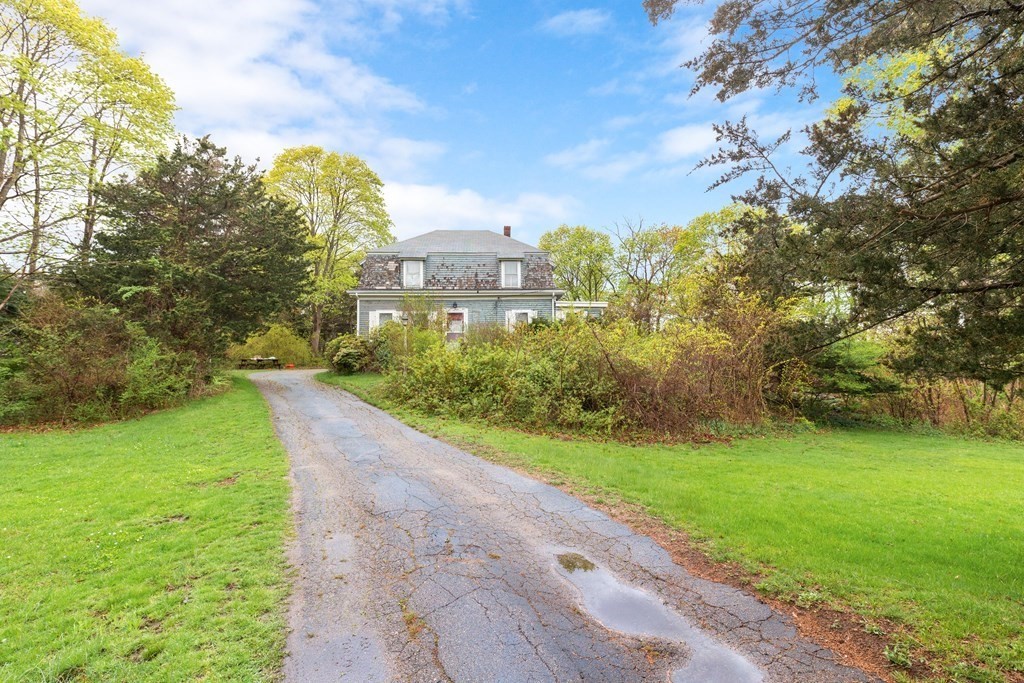 210 Hull Street Hingham, MA 02043 - Photo 4 of 11