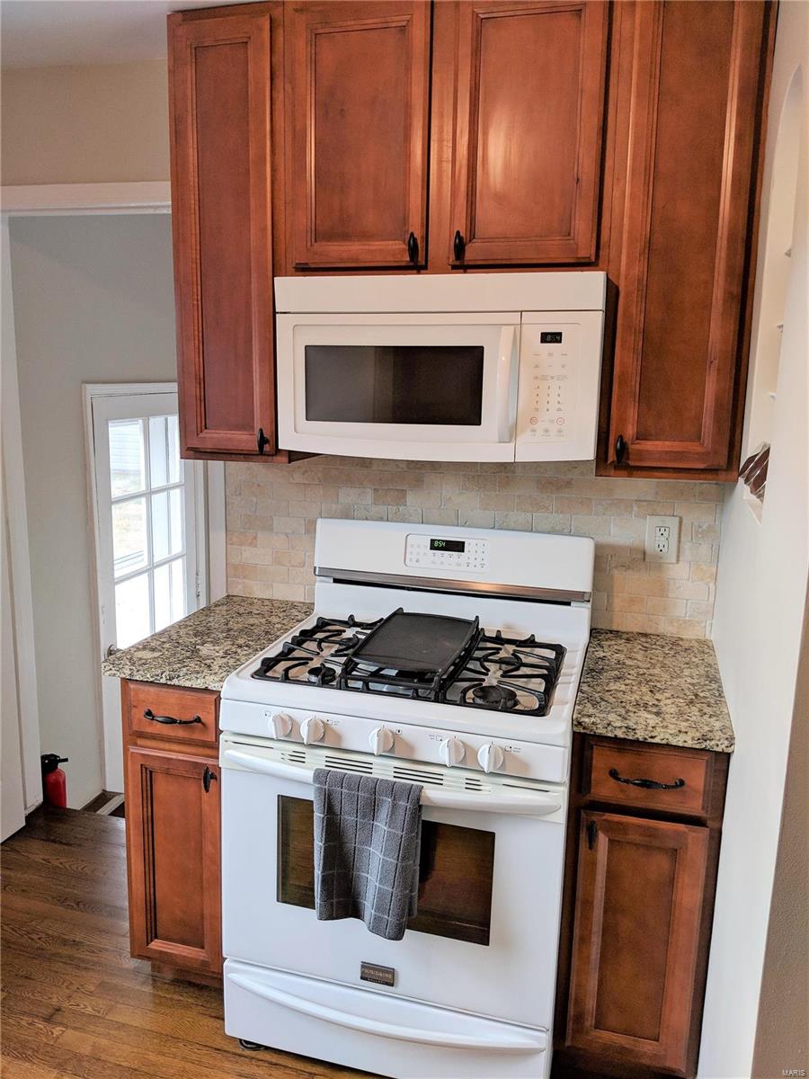 8100 MacKenzie Road Affton, MO 63123 - Photo 9 of 28 Gallery Image 9