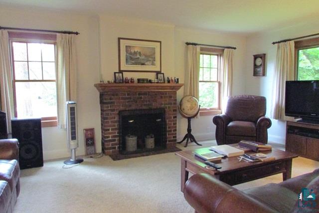 5724 Seville Road Hermantown, MN 55811 - Photo 4 of 13 Living Room