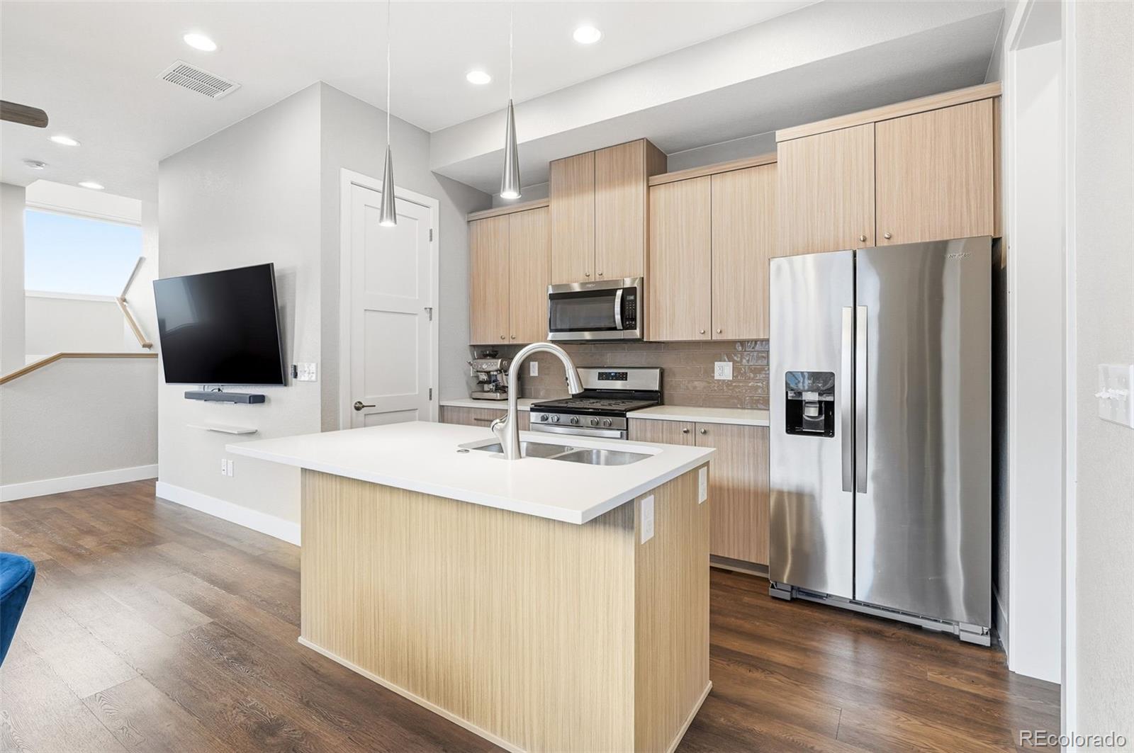 1530 Terry Street Longmont, CO 80501 - Photo 9 of 46