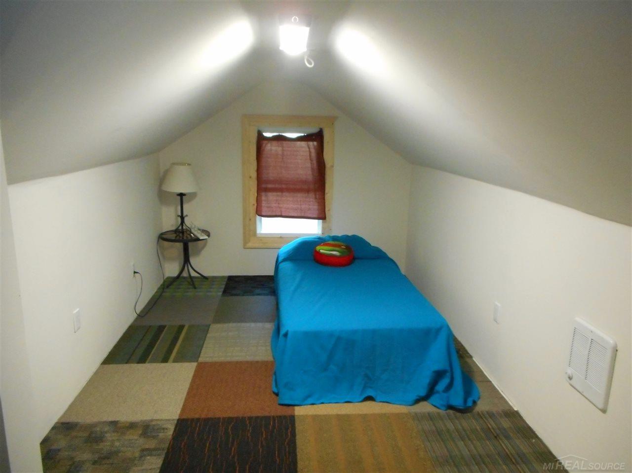 4180 Lakeshore Road Lexington, MI 48450 - Photo 19 of 42 31324847-18.JPG