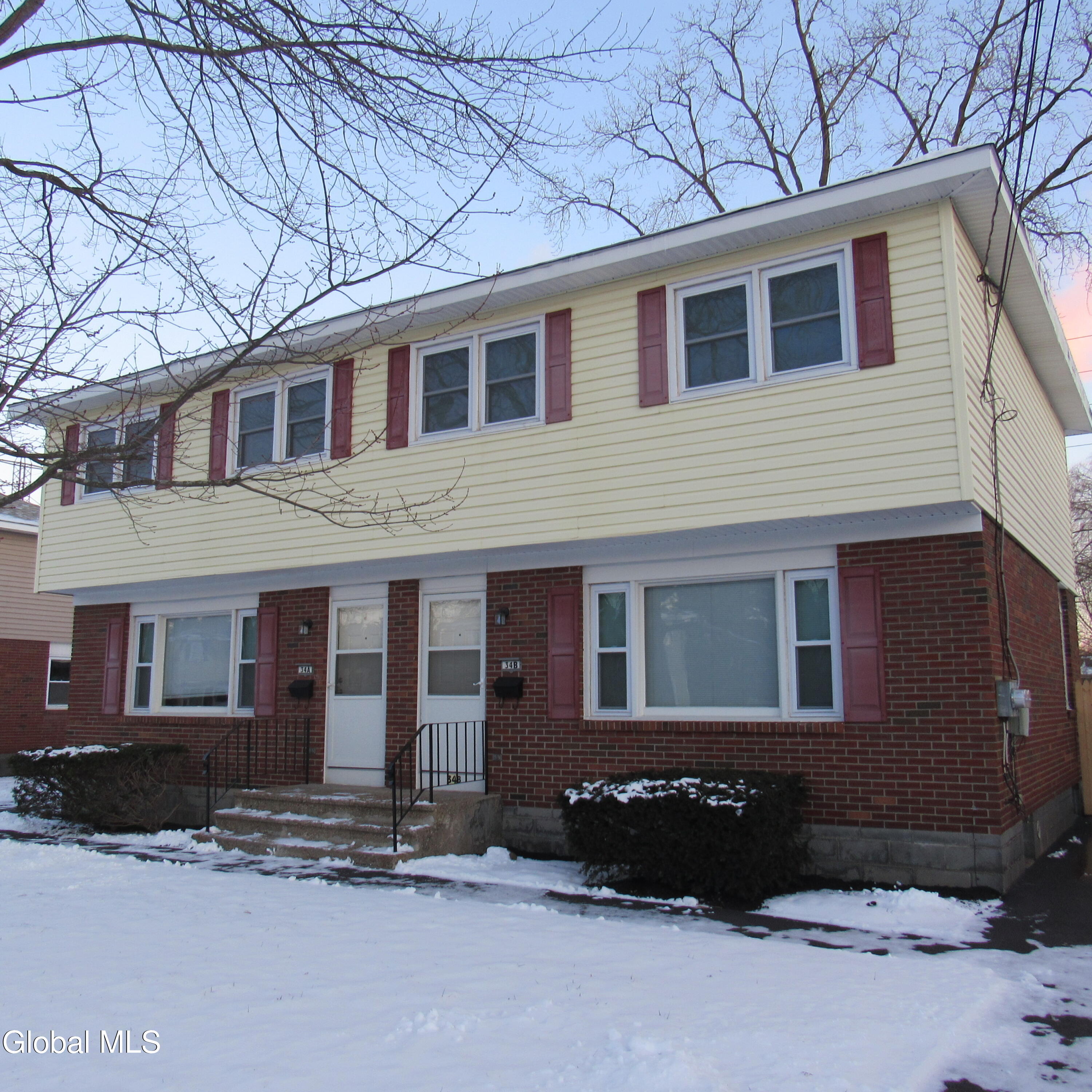 34 A Commodore Street Colonie, NY 12205 - Photo 6 of 24 IMG_1702